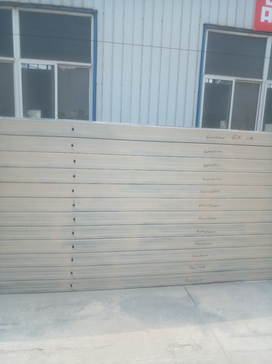 河南郑州钢骨架轻型屋面板 屋面板厂家