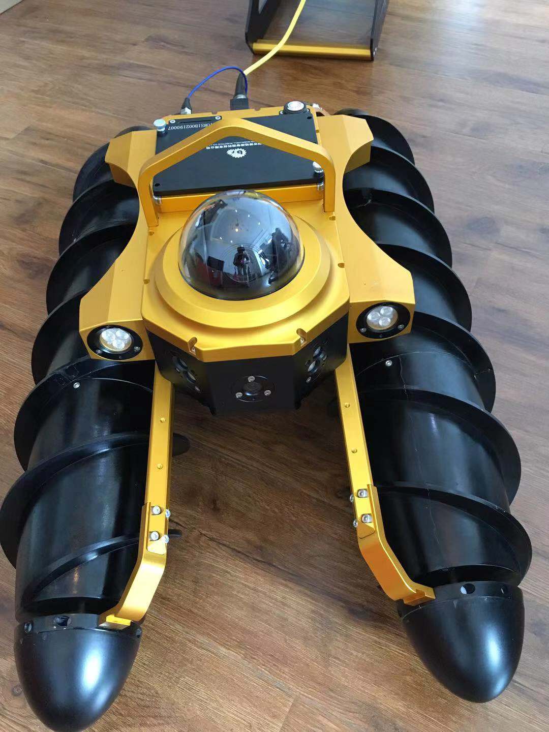 Gator-s1全地形管道机器人s1，全地形管网机器人。