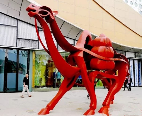 酒泉不锈钢镂空骆驼动物雕塑 大型景观 创意造型动物直销厂家