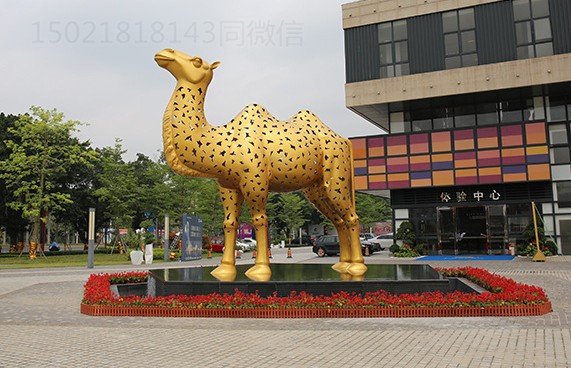 酒泉不锈钢镂空骆驼动物雕塑 大型景观 创意造型动物直销厂家