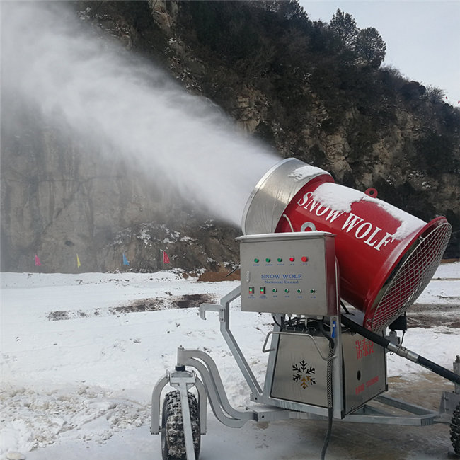 出售戏雪用小型造雪机 诺泰克高温造雪机厂家直销