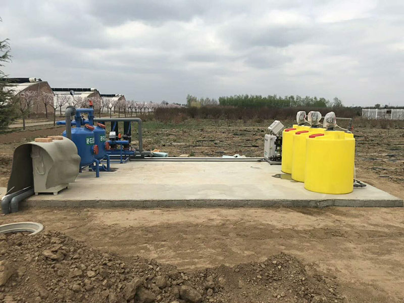销售农田专用灌溉水肥机