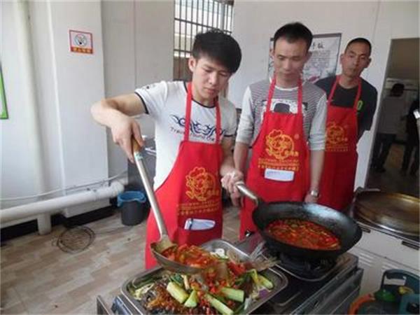 广州天河学做重庆烤鱼要多久学会