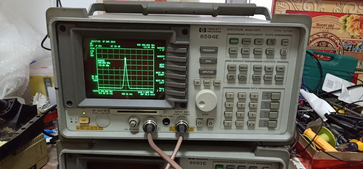 HP8594E 频谱分析仪.jpg