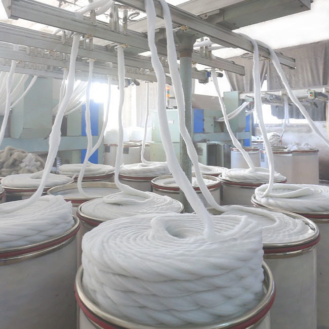 工厂供应优质粗纺毛呢高含毛千鸟格面料