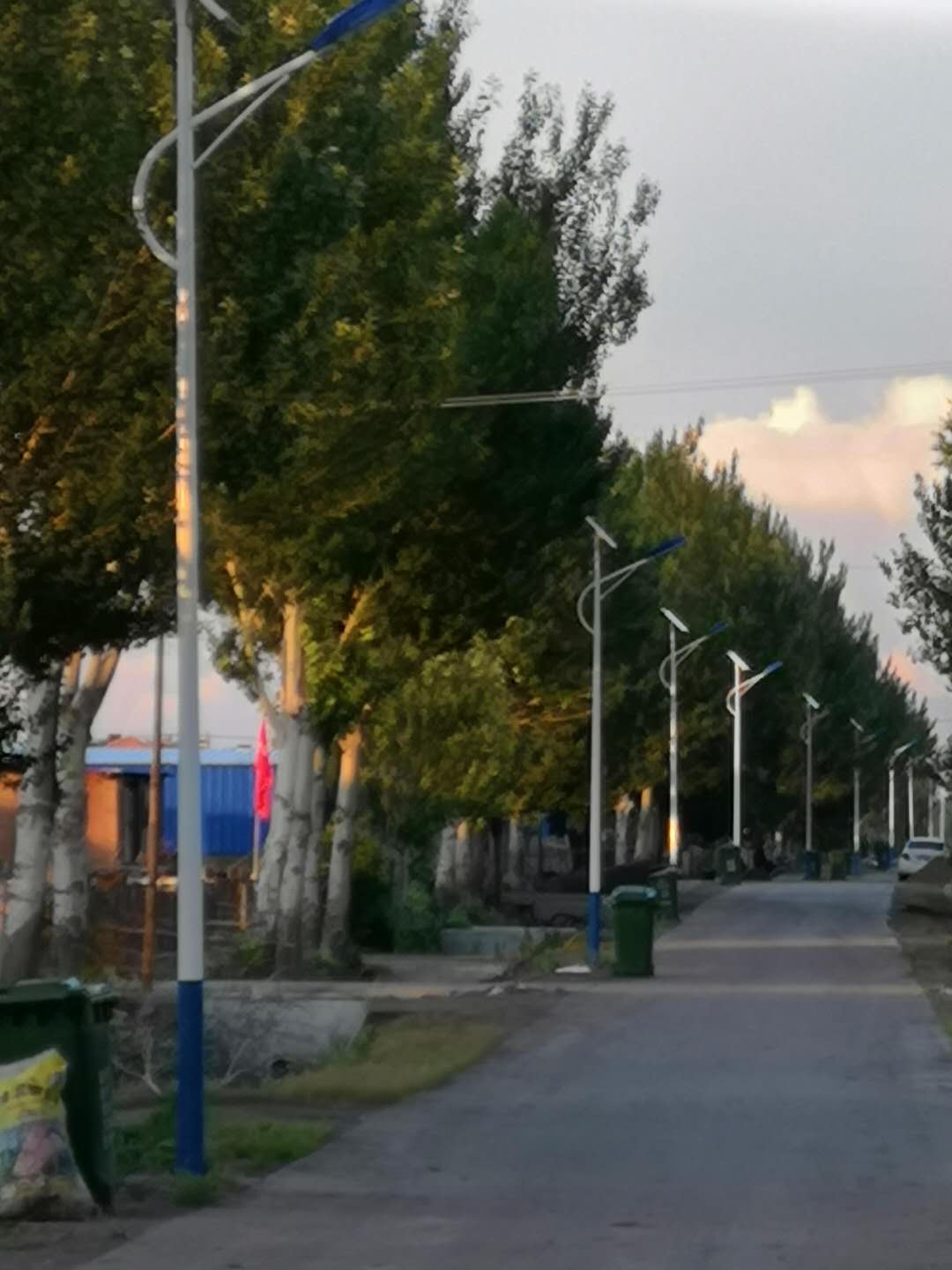 哈尔滨太阳能路灯生产批发厂家