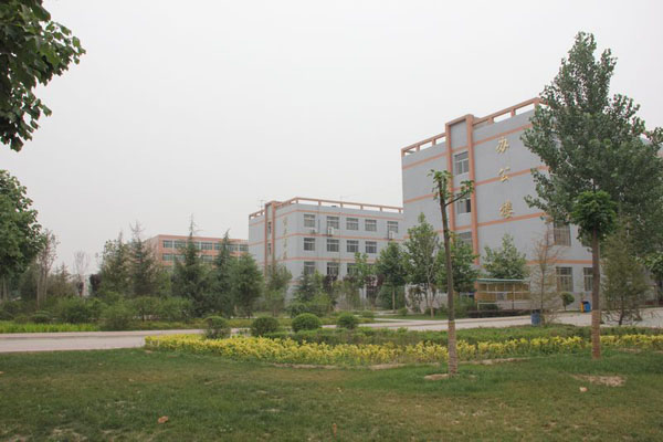 渭南技师学院校园环境