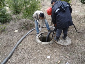 上海奉贤区槽罐车专业清理化粪池 隔油池 淤泥池