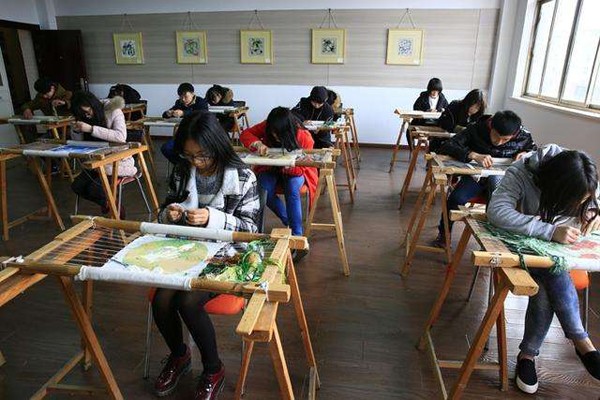 滁州幼儿师范学校工艺美术专业介绍