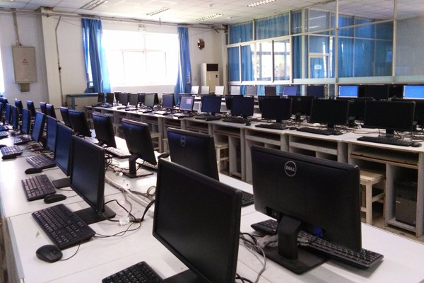 亳州二高职学校计算机应用专业介绍