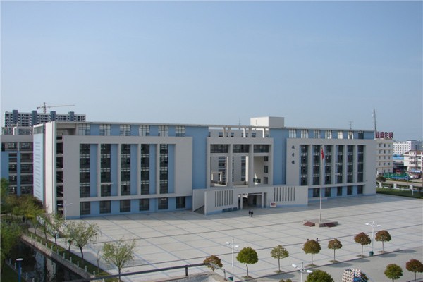安徽机电信息工程学校校园环境