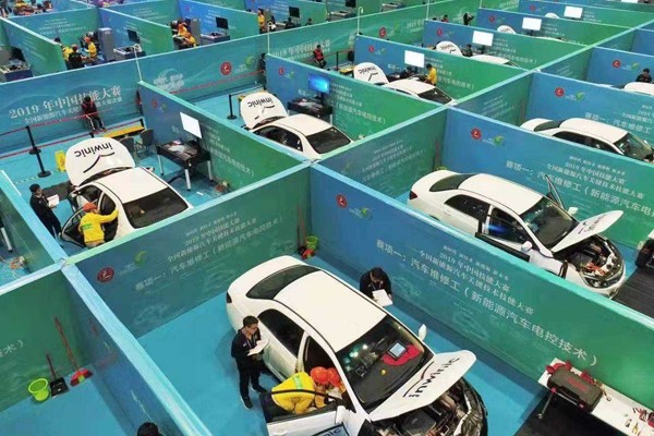 陕西省榆林市师范学校新能源汽车技术专业介绍