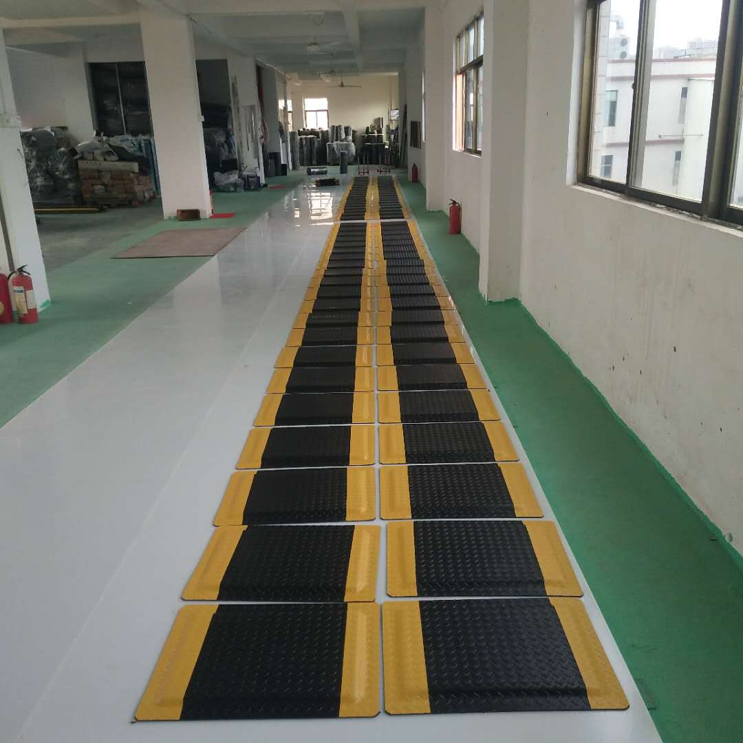 深圳双层防疲劳脚垫，走廊缓解疲劳垫，卡优环保防静电垫